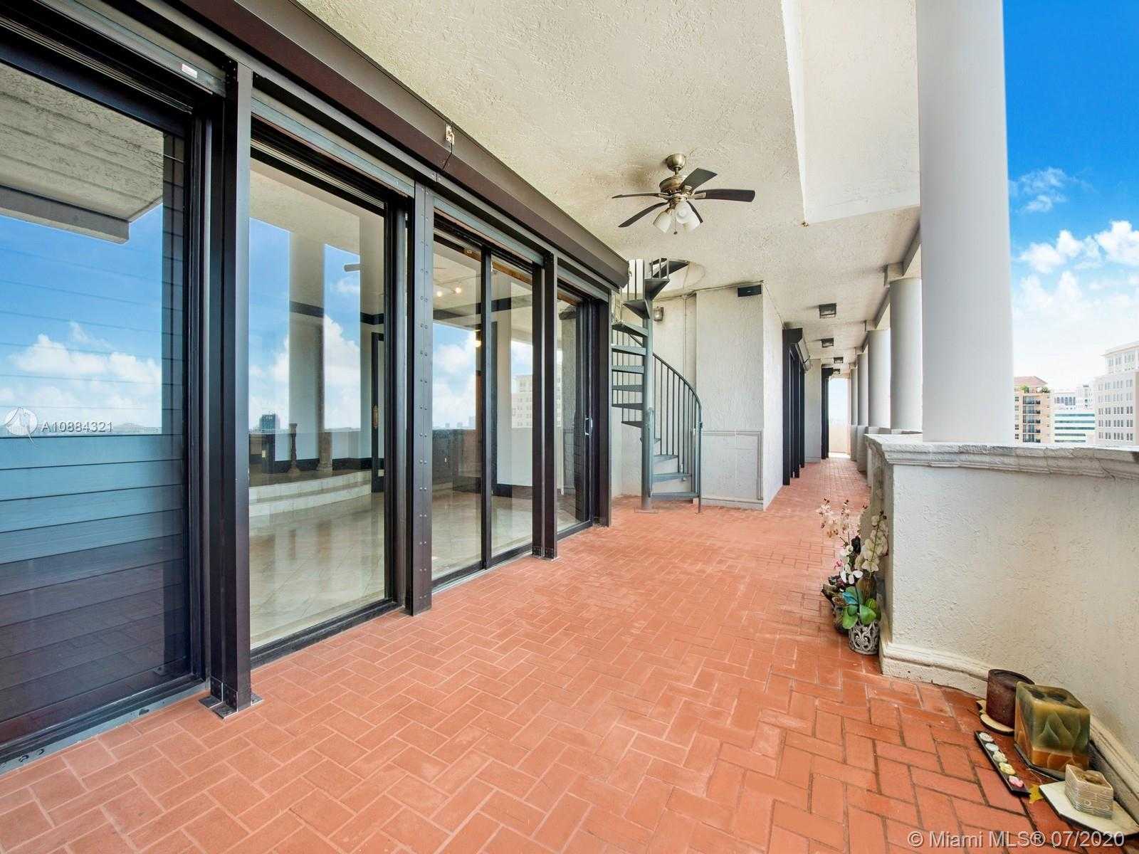 Small Image of 441 VALENCIA AVE #PH, Coral Gables Number 5