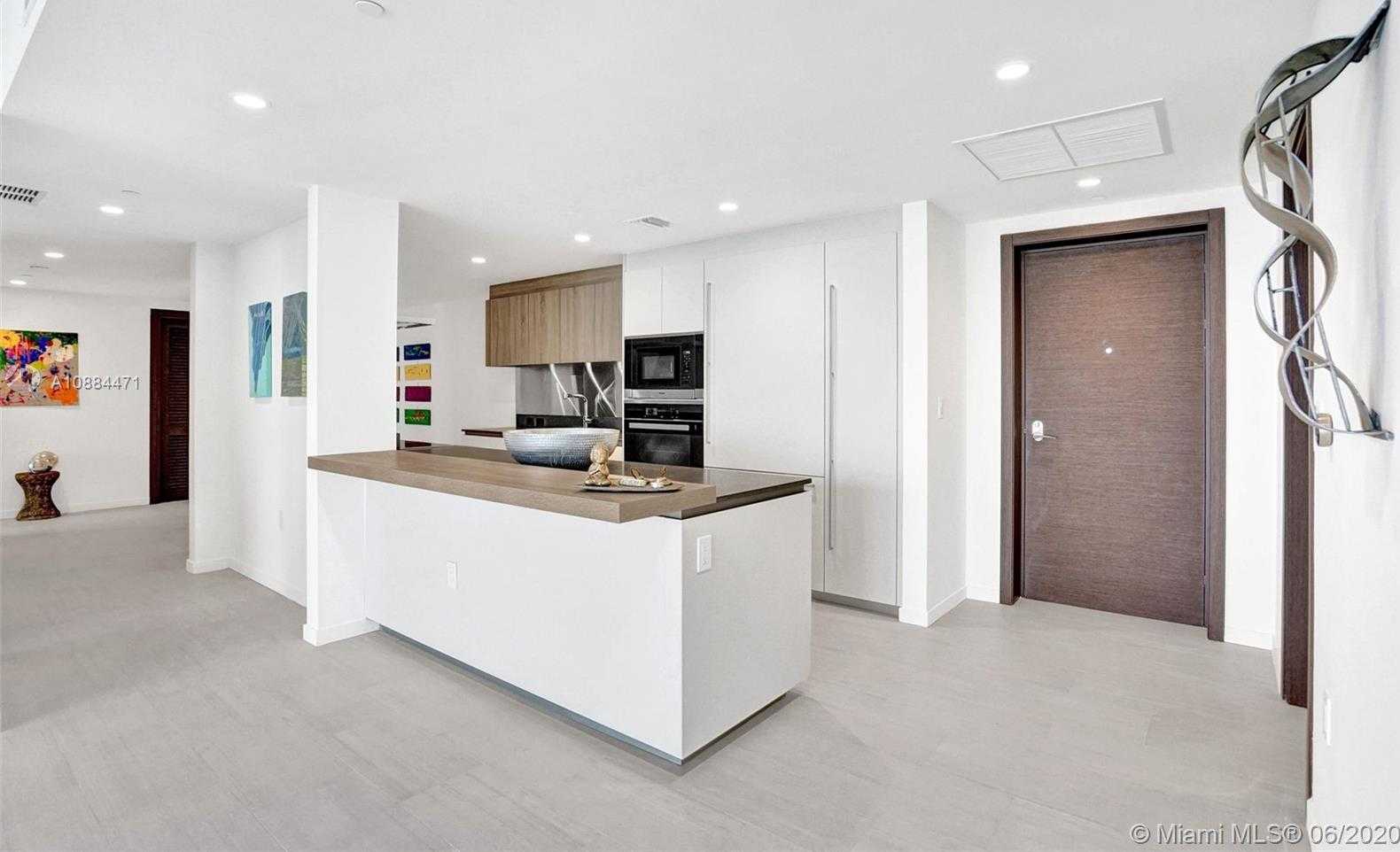 Small Image of 1000 BRICKELL PLZ #4710, Miami Number 10