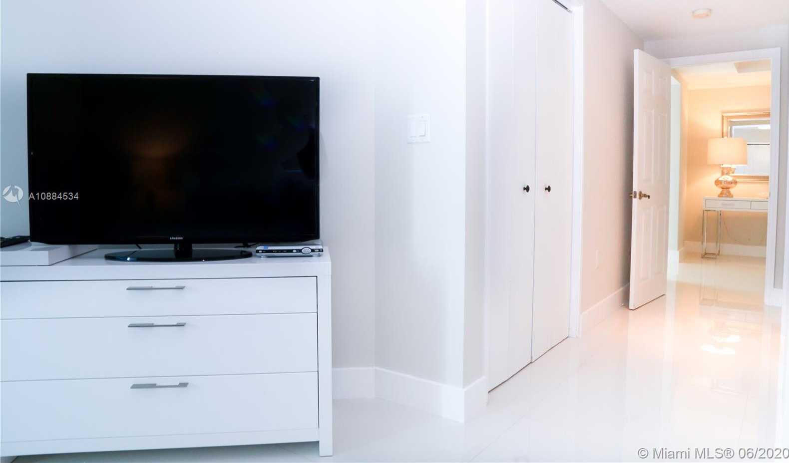 Small Image of 9401 COLLINS AVE #402, Surfside Number 14