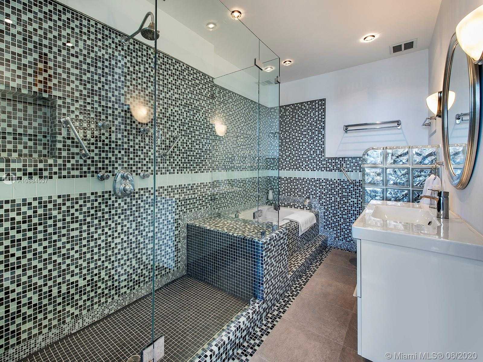 Small Image of 20 ISLAND AVE #1602, Miami Beach Number 6