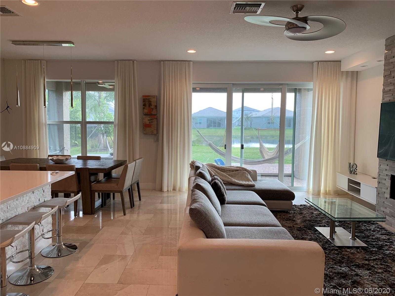 Small Image of 15260 SKY POND PASS #15260, Delray Beach Number 23