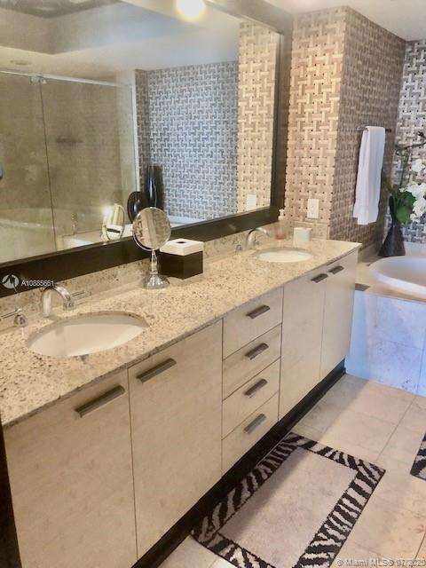 Small Image of 1830 SOUTH OCEAN DR #1001, Hallandale Beach Number 16