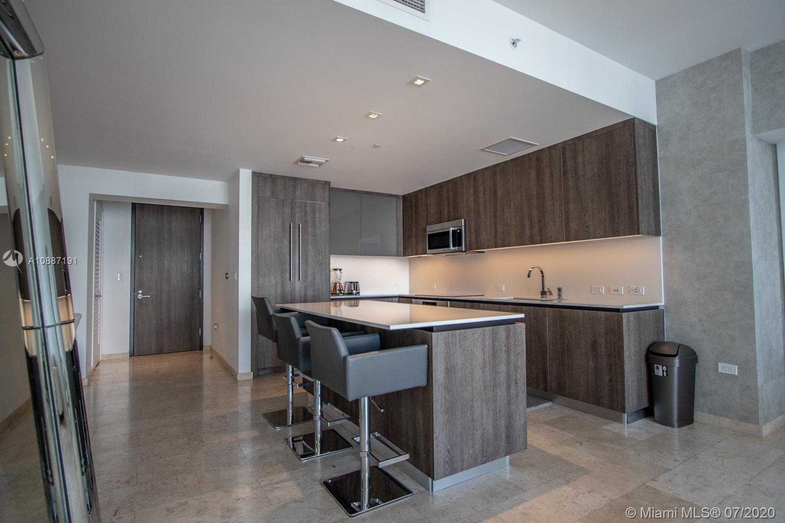 Small Image of 68 6TH ST #3207, Miami Number 17