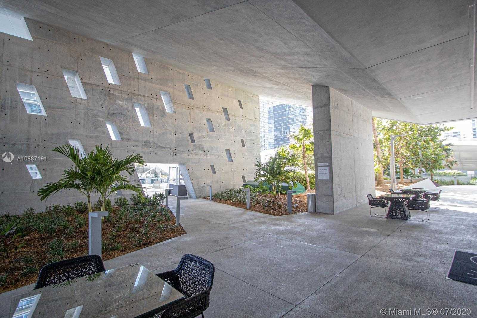 Small Image of 68 6TH ST #3207, Miami Number 32
