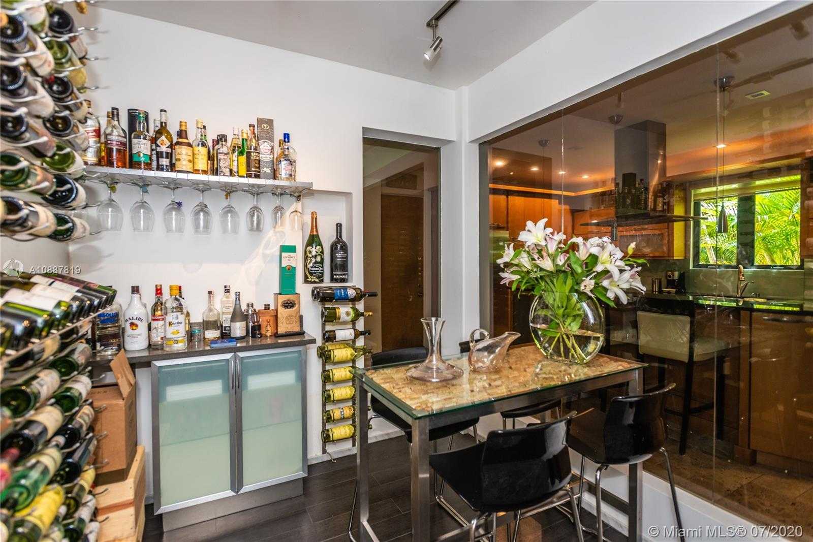 Small Image of 2533 ANDROS AVE, Miami Number 27