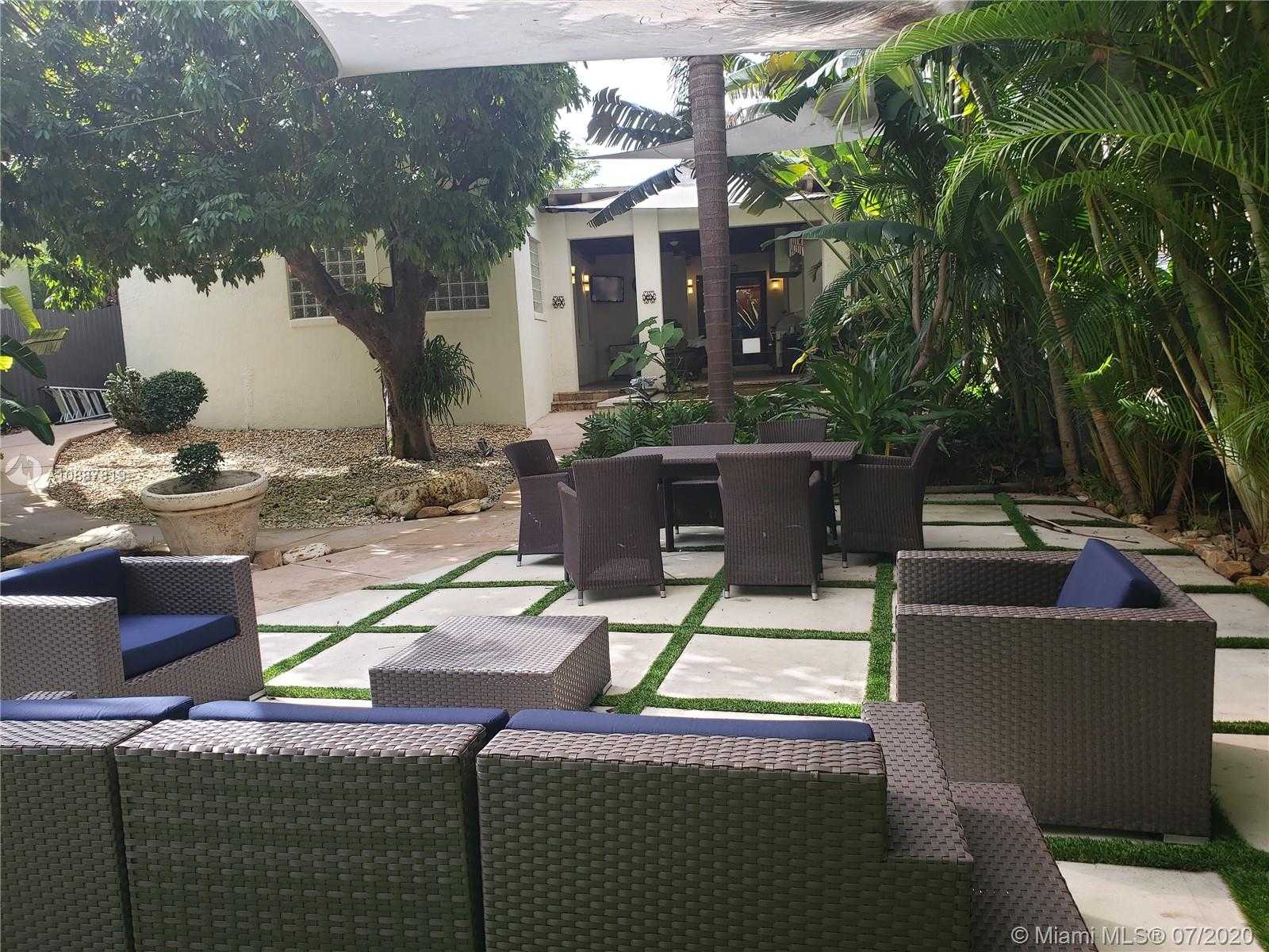 Small Image of 2533 ANDROS AVE, Miami Number 41