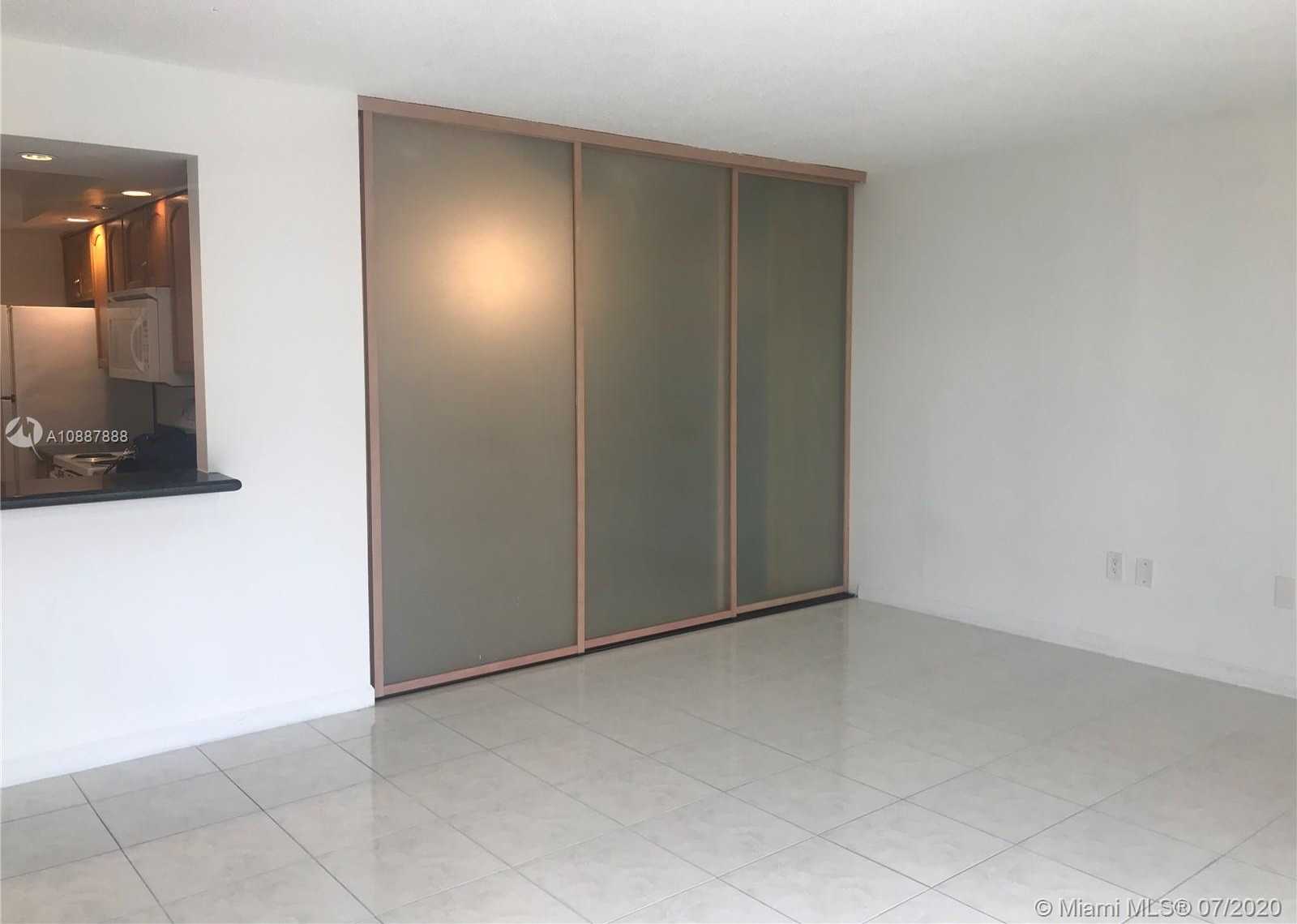 Small Image of 200 178TH DR #302, Sunny Isles Beach Number 11