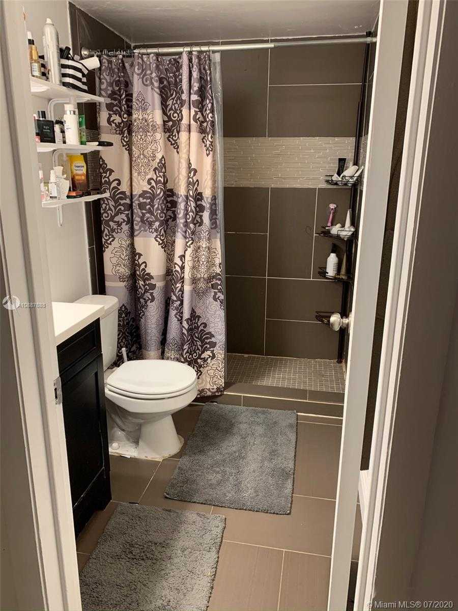 Small Image of 200 178TH DR #302, Sunny Isles Beach Number 17