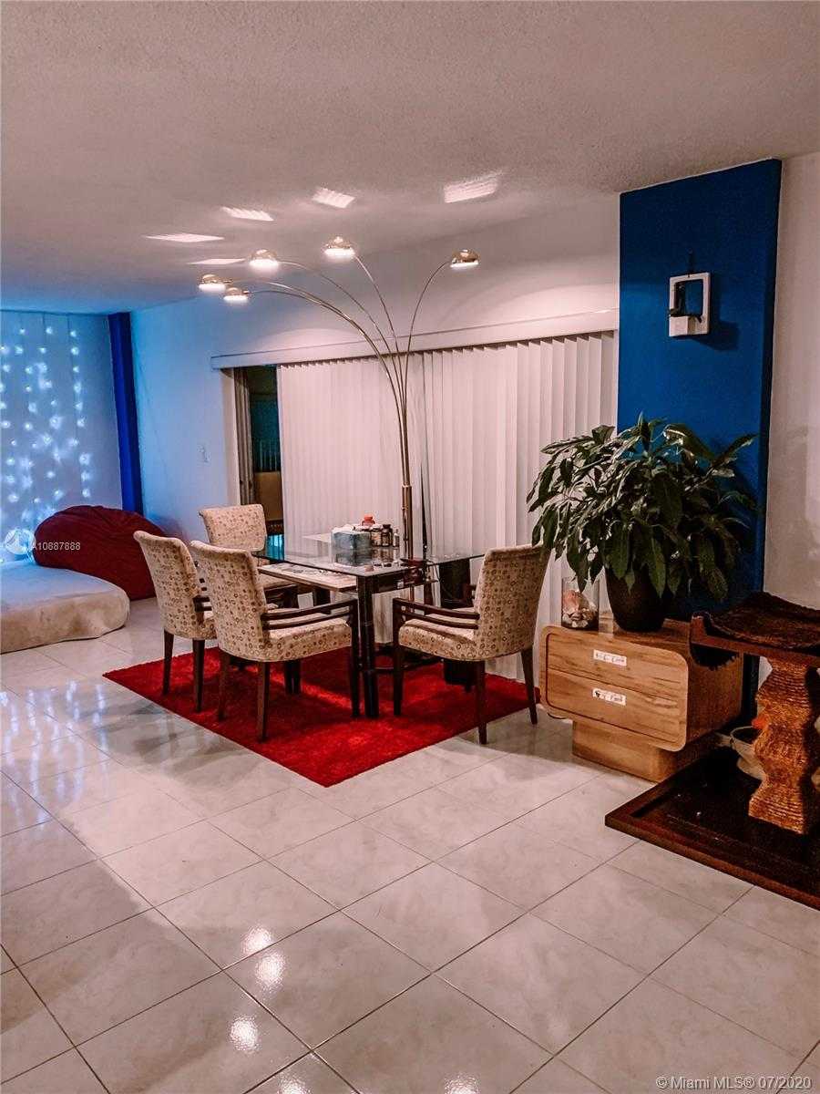 Small Image of 200 178TH DR #302, Sunny Isles Beach Number 23