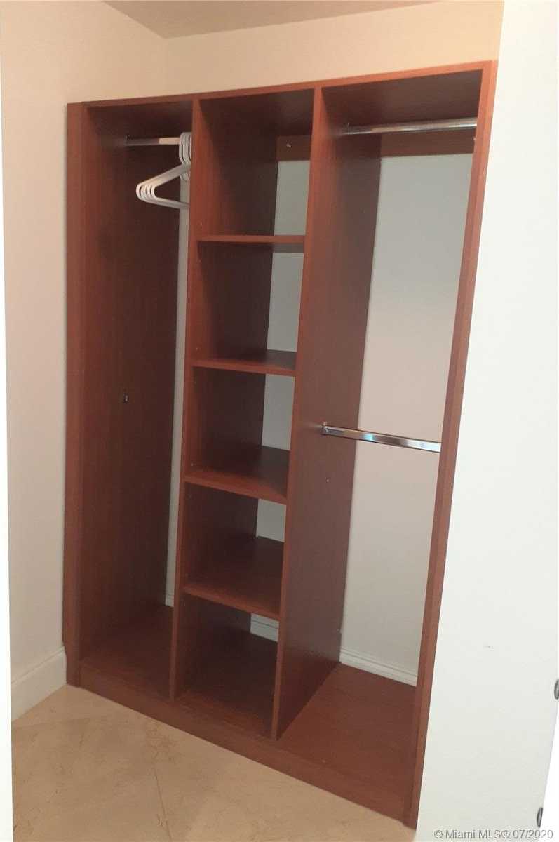 Small Image of 1331 EAST BRICKELL BAY DR #3403, Miami Number 25