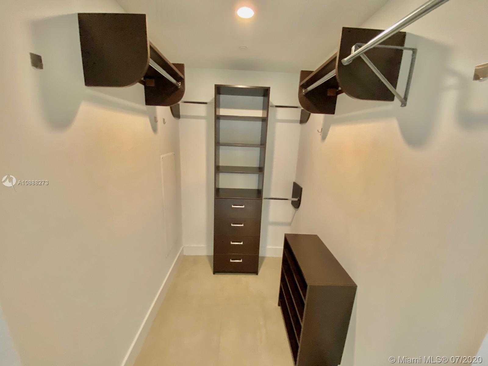 Small Image of 1080 BRICKELL AVE #3107, Miami Number 13