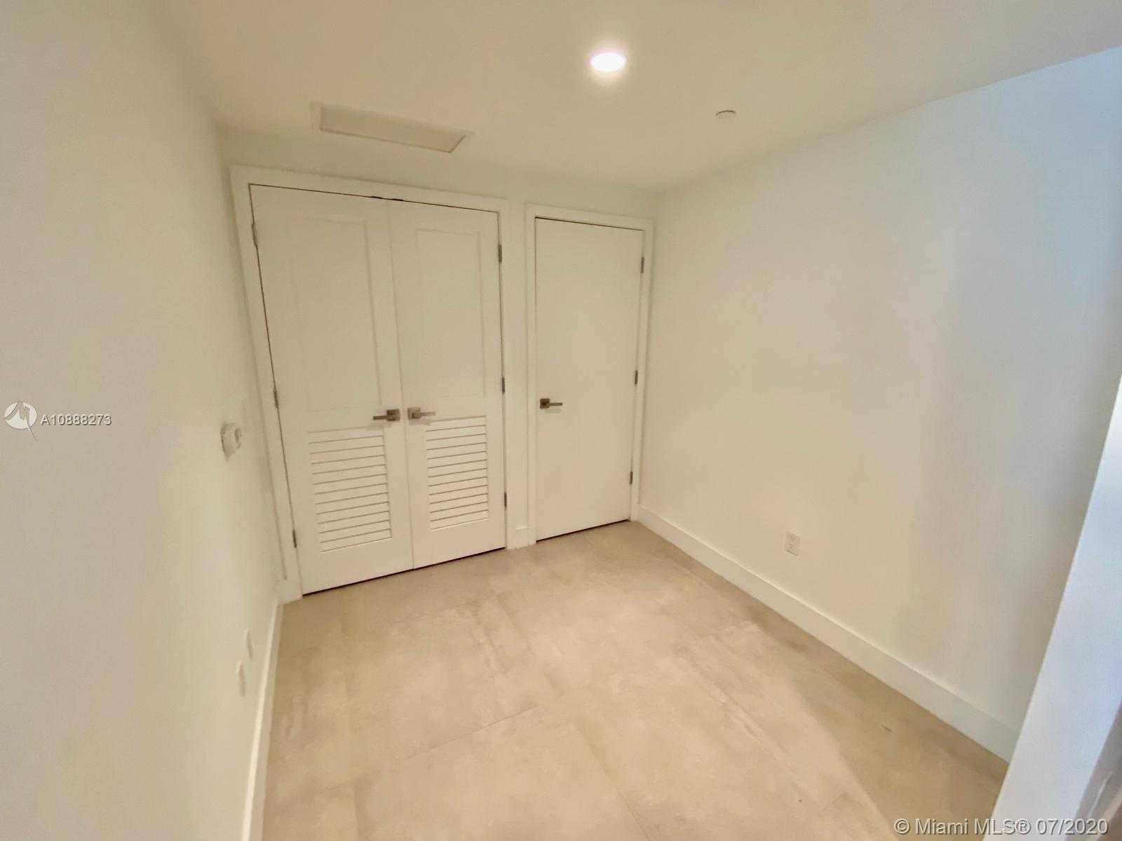 Small Image of 1080 BRICKELL AVE #3107, Miami Number 6