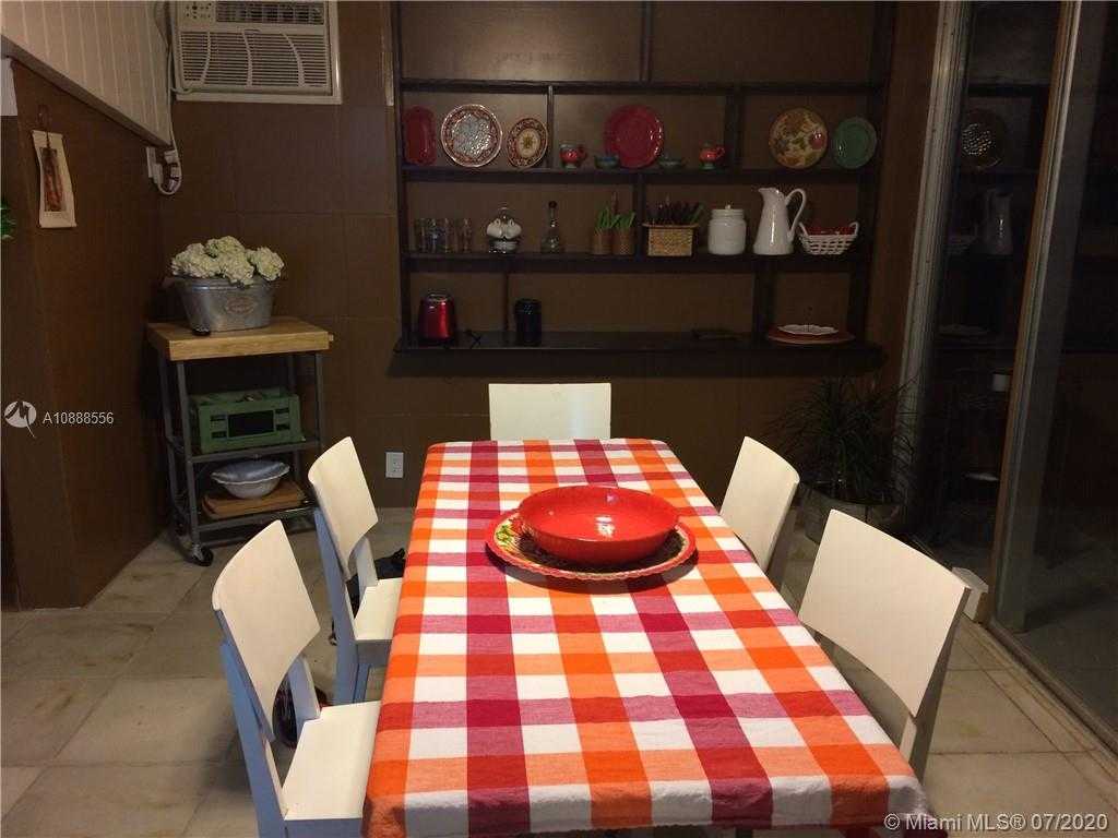 Small Image of 275 WEST HEATHER DR, Key Biscayne Number 16