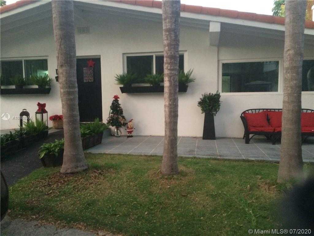 Small Image of 275 WEST HEATHER DR, Key Biscayne Number 2