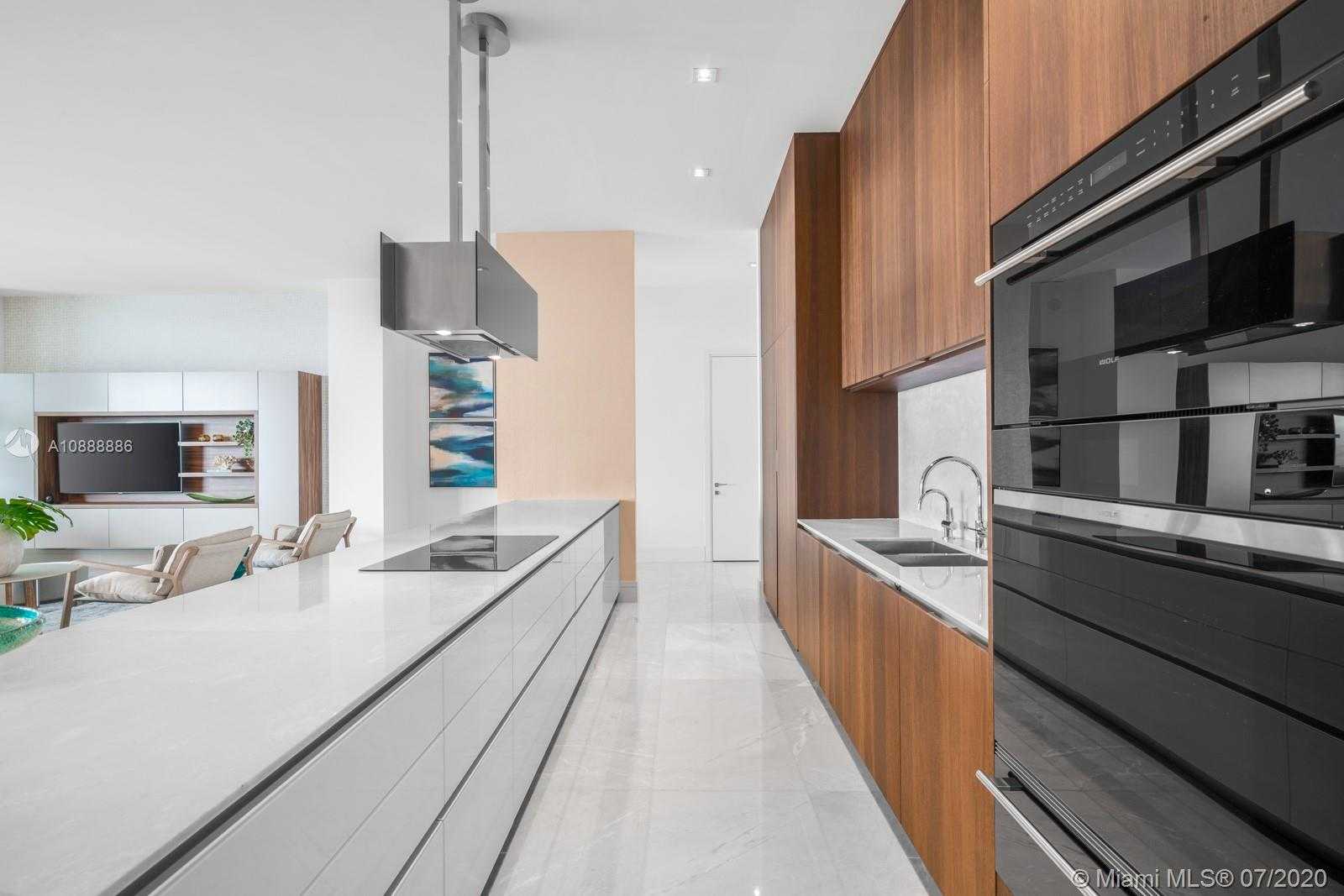 Small Image of 17141 COLLINS AVE #UPH, Sunny Isles Beach Number 14