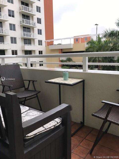 Small Image of 18800 NORTH EAST 29TH AVE #424, Aventura Number 3