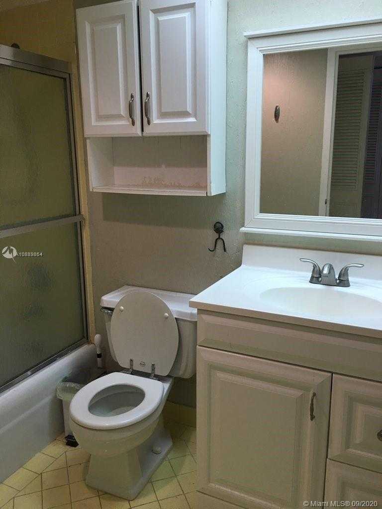 Small Image of 250 174TH ST #912, Sunny Isles Beach Number 13