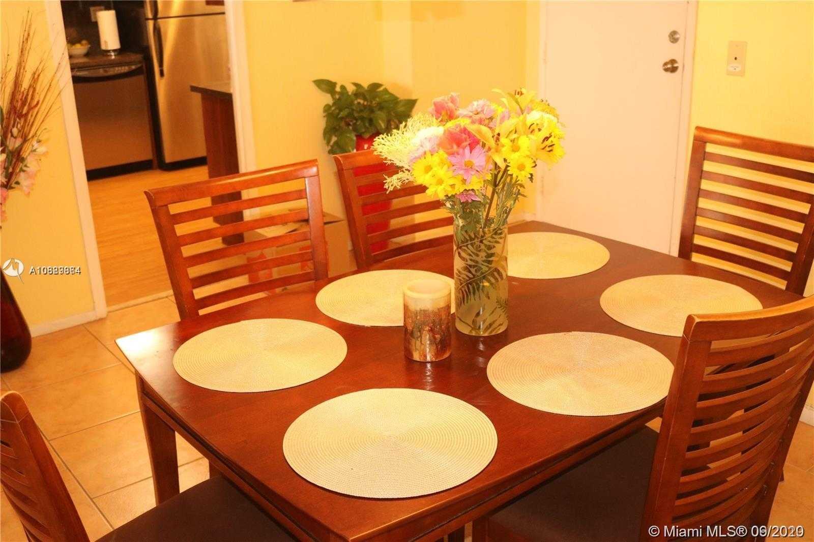 Small Image of 250 174TH ST #912, Sunny Isles Beach Number 4
