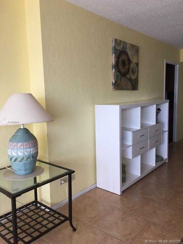 Small Image of 250 174TH ST #912, Sunny Isles Beach Number 6