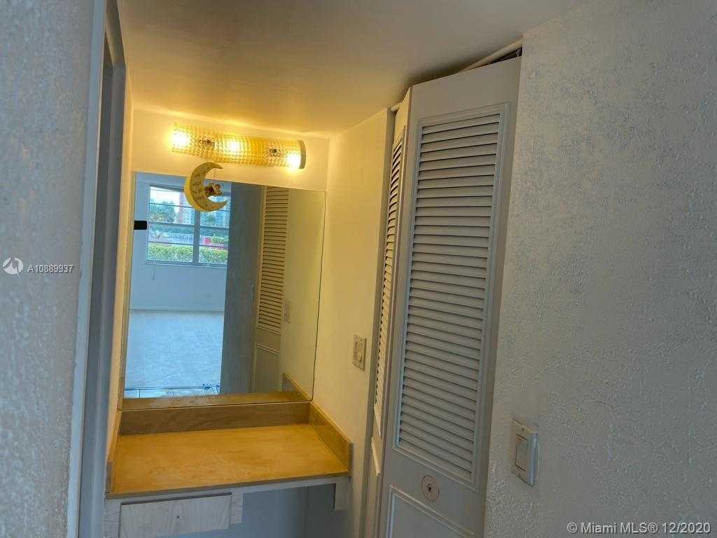 Small Image of 250 174TH ST #218, Sunny Isles Beach Number 11