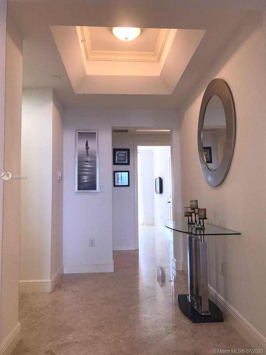 Small Image of 17875 COLLINS AVE #3205, Sunny Isles Beach Number 4