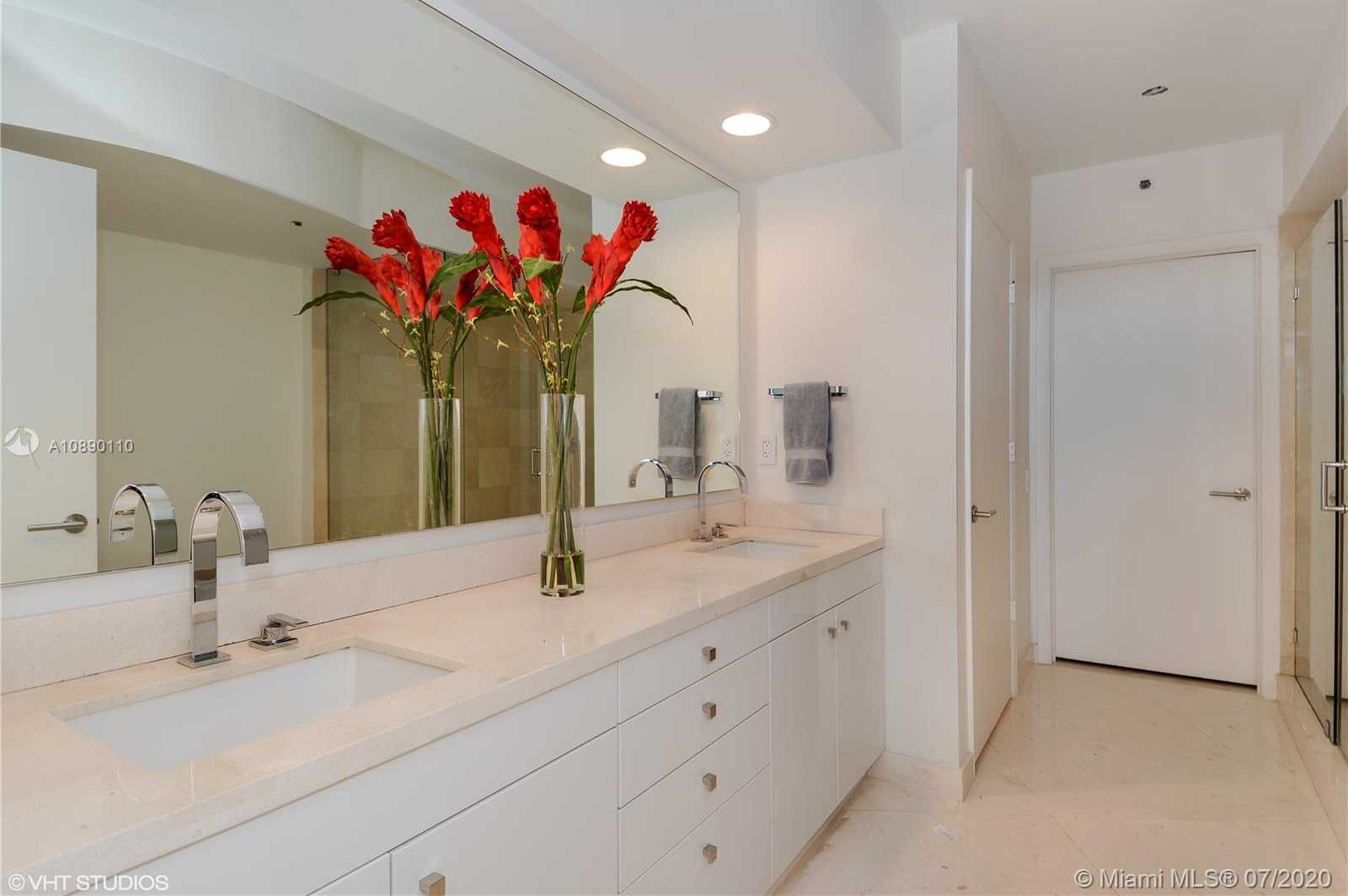 Small Image of 19111 COLLINS AVE #103, Sunny Isles Beach Number 6