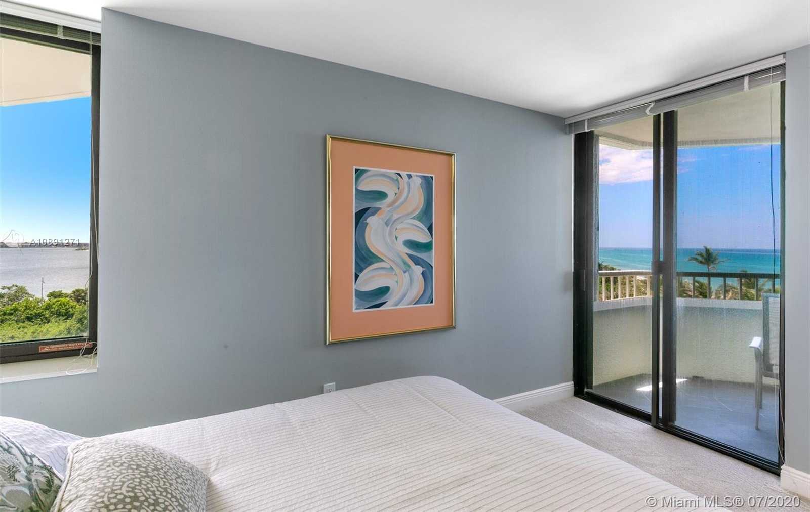 Small Image of 5070 NORTH OCEAN DR #4B, Riviera Beach Number 14