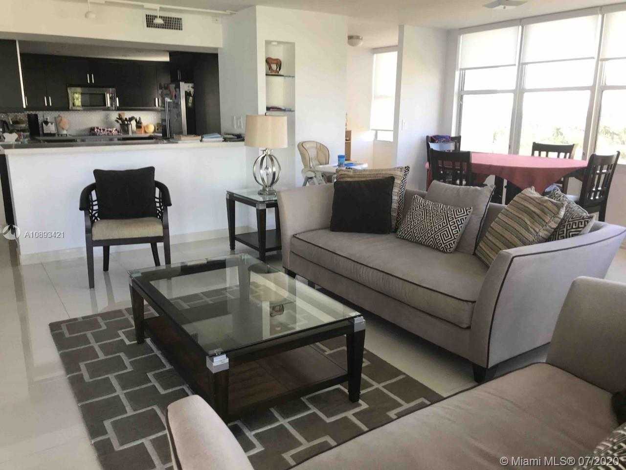 Small Image of 1901 BRICKELL AVE #B1009, Miami Number 2
