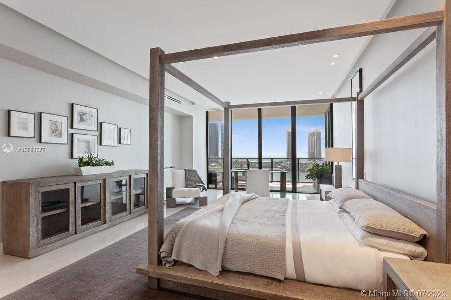 Small Image of 5000 ISLAND ESTATES DR #1207, Aventura Number 10