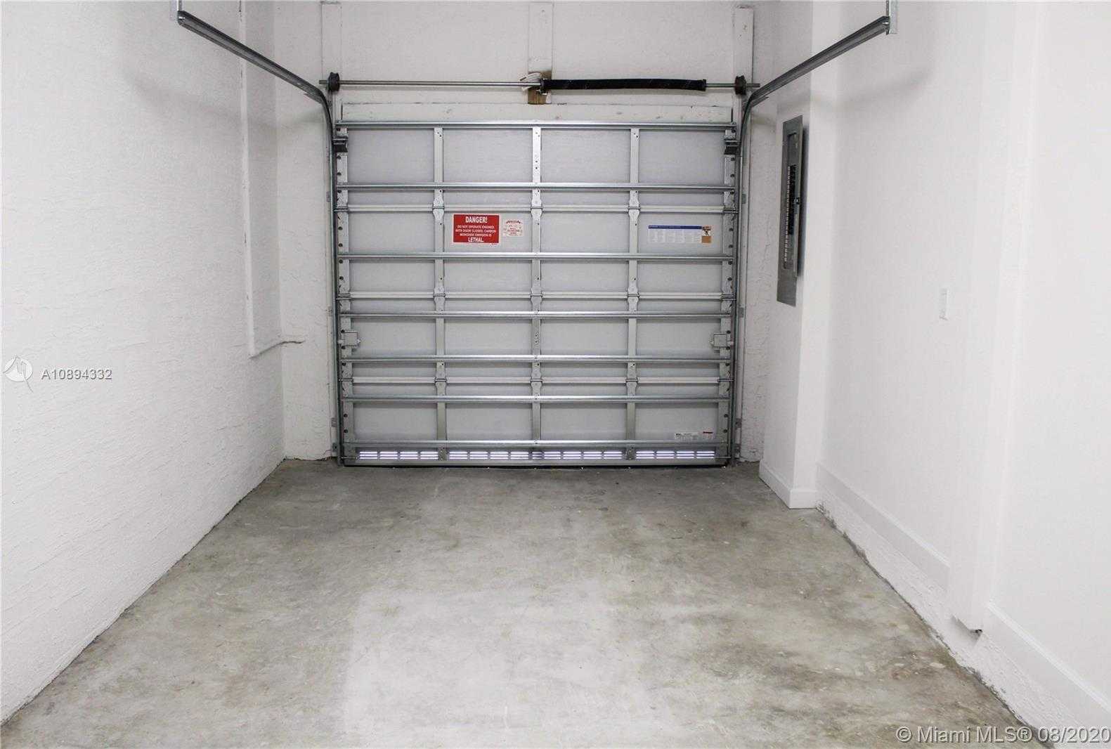 Small Image of 1627 SOUTH WEST 29TH STREET, Fort Lauderdale Number 12