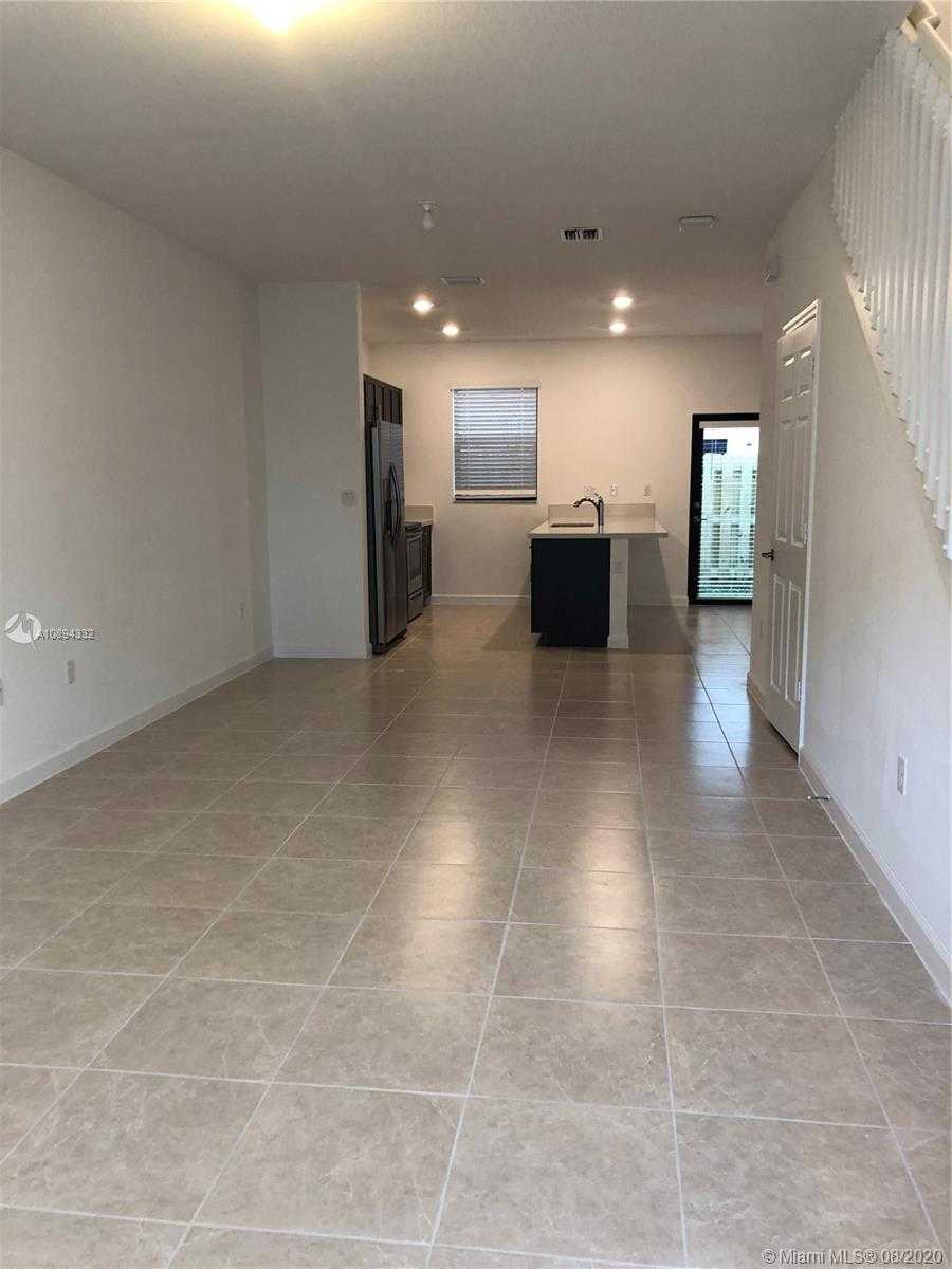 Small Image of 1627 SOUTH WEST 29TH STREET, Fort Lauderdale Number 2