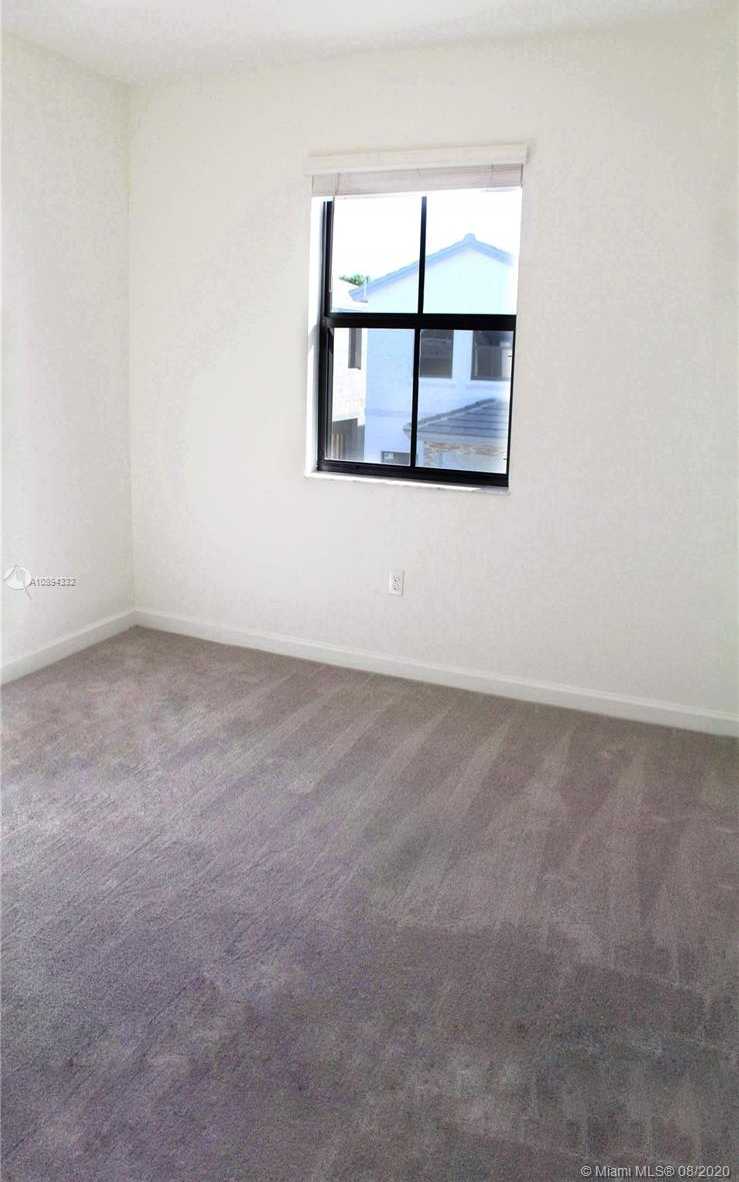 Small Image of 1627 SOUTH WEST 29TH STREET, Fort Lauderdale Number 21