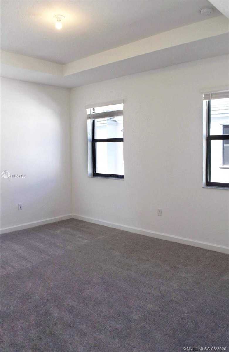 Small Image of 1627 SOUTH WEST 29TH STREET, Fort Lauderdale Number 23