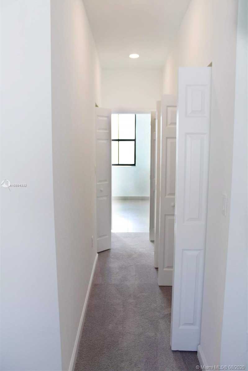 Small Image of 1627 SOUTH WEST 29TH STREET, Fort Lauderdale Number 26