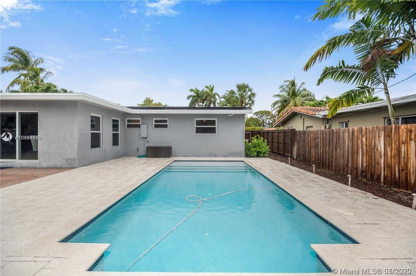 Small Image of 1944 NORTH EAST 26TH DR, Wilton Manors Number 13