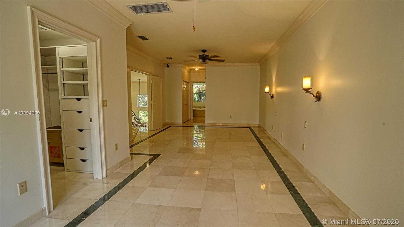 Small Image of 3759 NORTH EAST 207TH TERR, Aventura Number 12