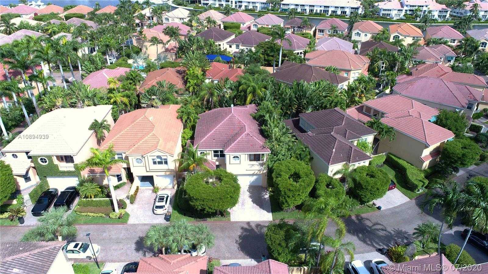 Small Image of 3759 NORTH EAST 207TH TERR, Aventura Number 3