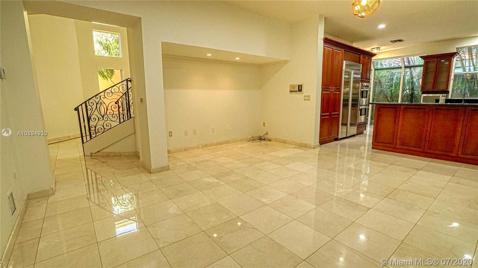Small Image of 3759 NORTH EAST 207TH TERR, Aventura Number 6
