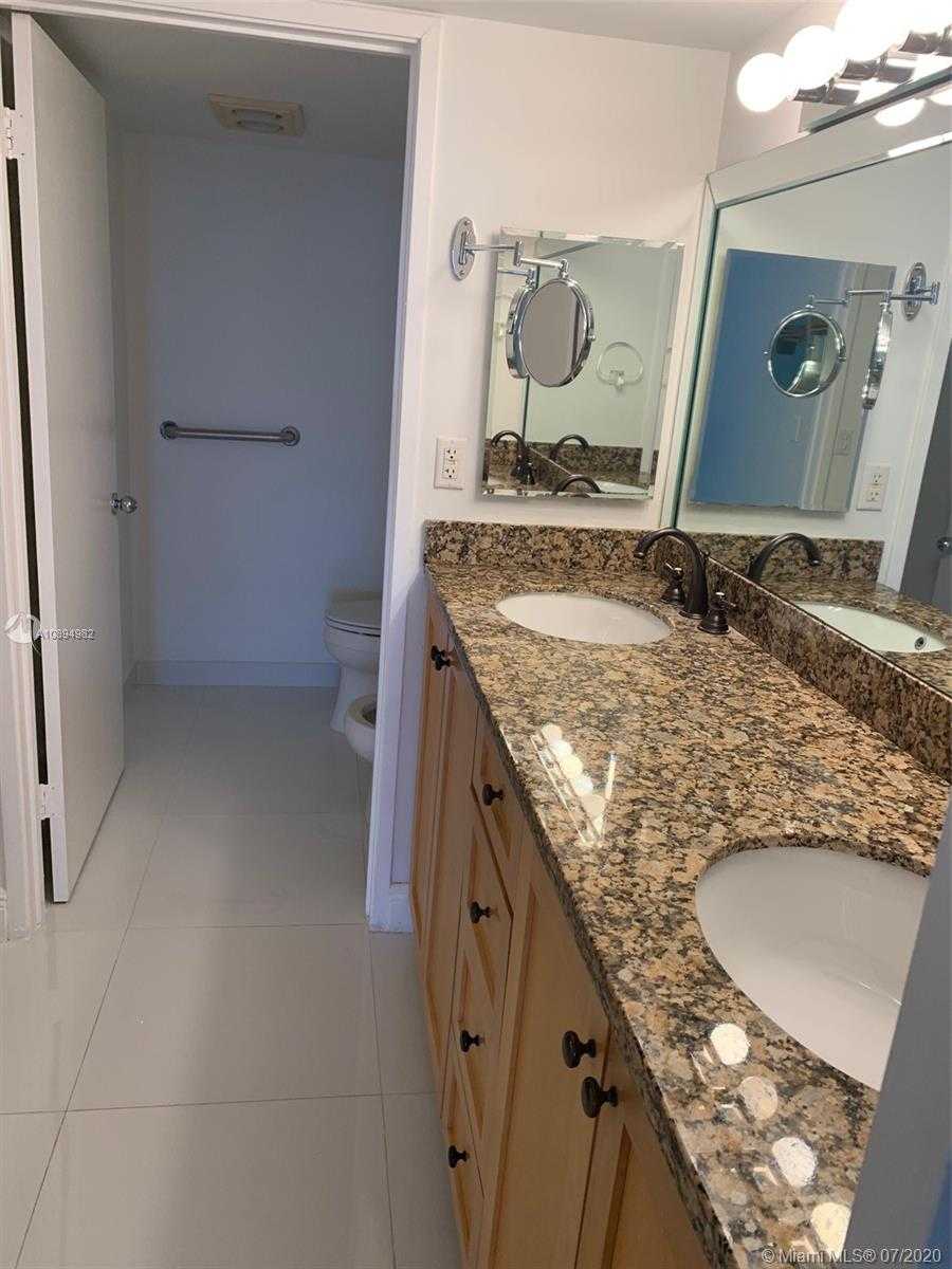 Small Image of 151 CRANDON BLVD #836, Key Biscayne Number 4