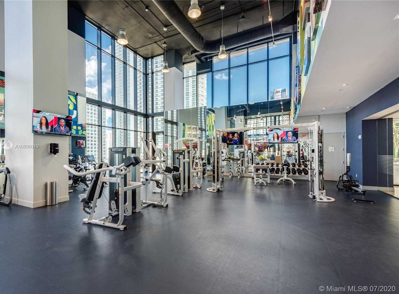 Small Image of 1010 BRICKELL AVE #3509, Miami Number 18