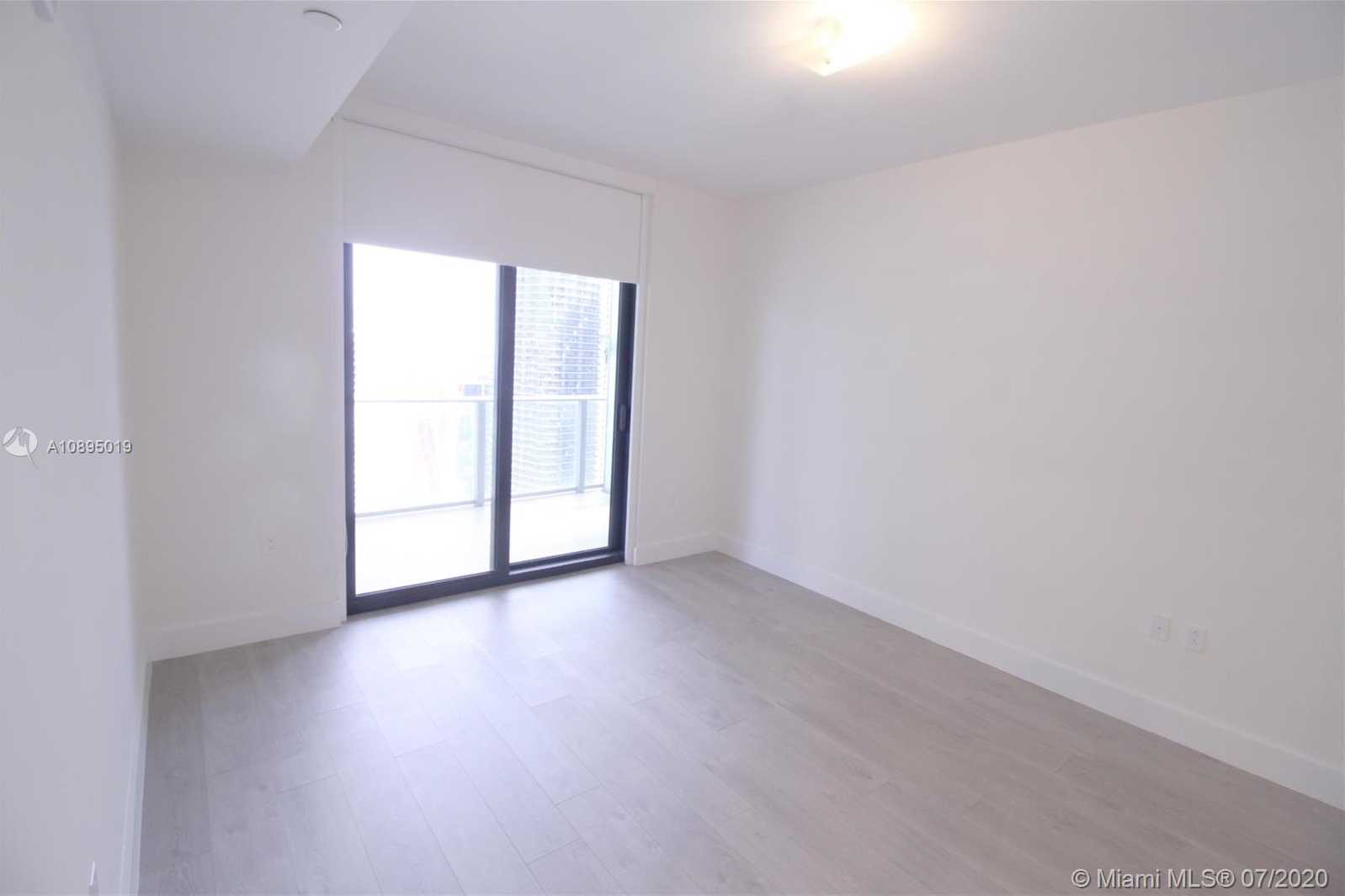 Small Image of 1010 BRICKELL AVE #3509, Miami Number 7