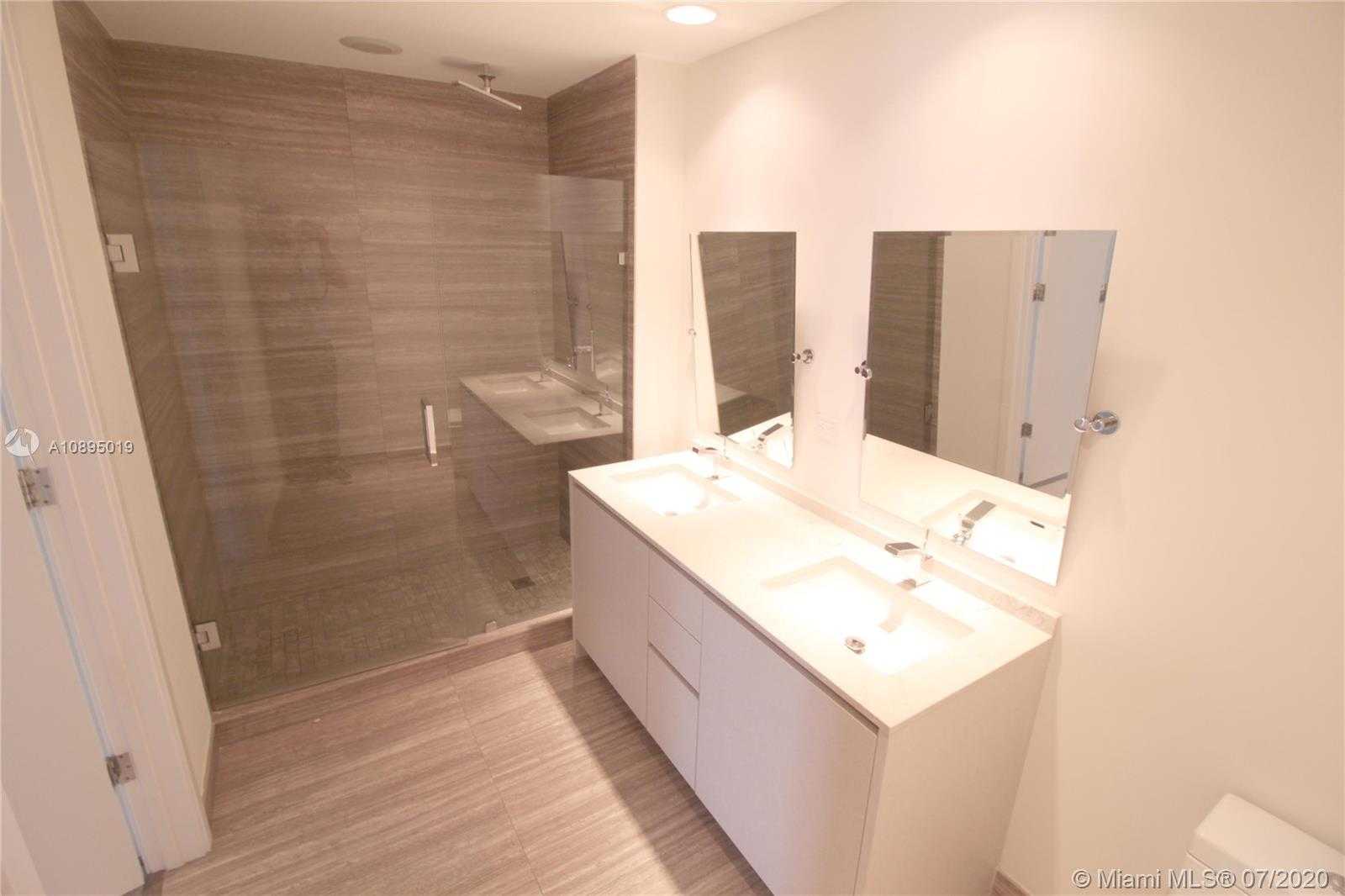 Small Image of 1010 BRICKELL AVE #3509, Miami Number 9