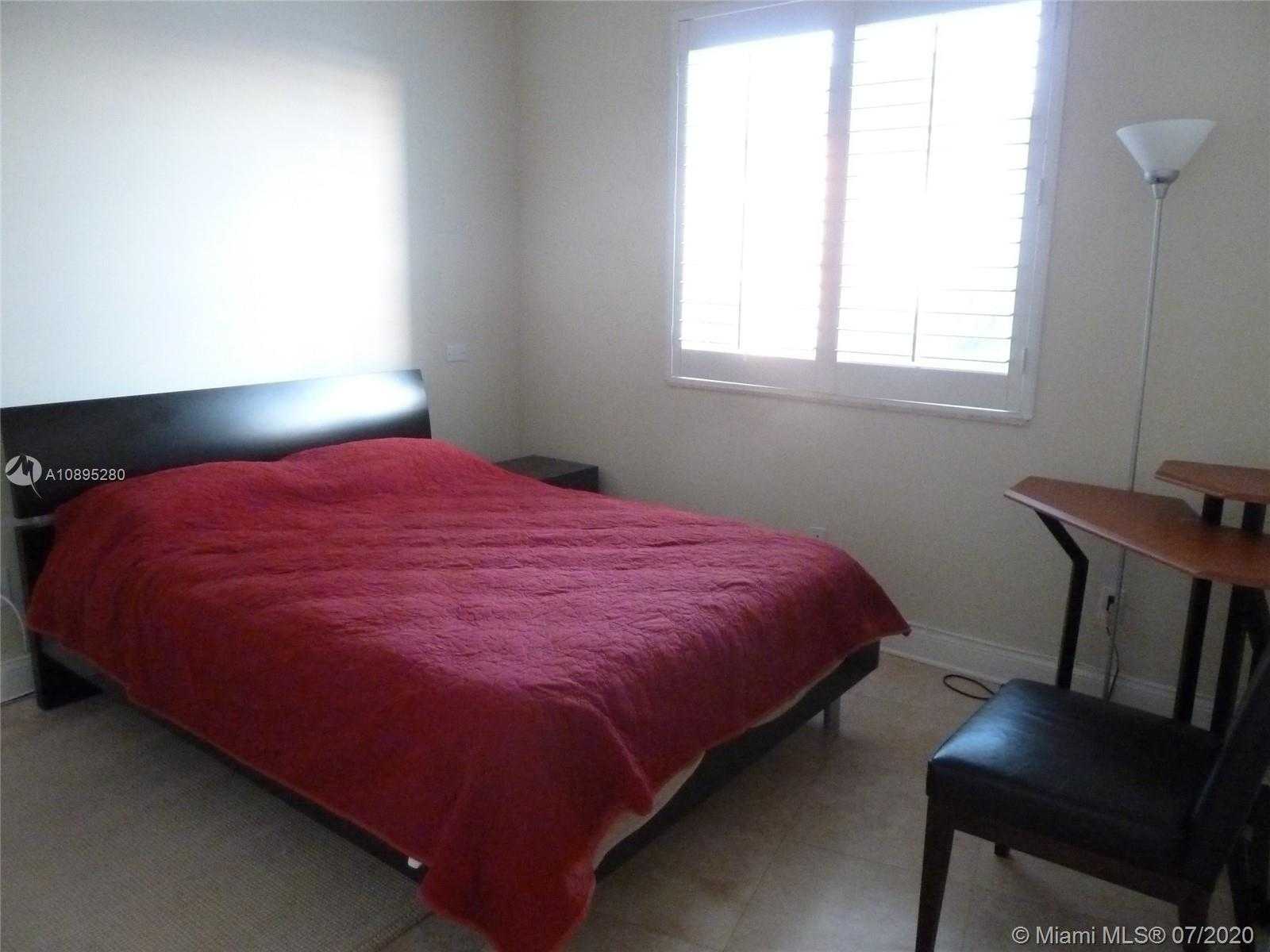 Small Image of 151 MICHIGAN AVE #542, Miami Beach Number 14