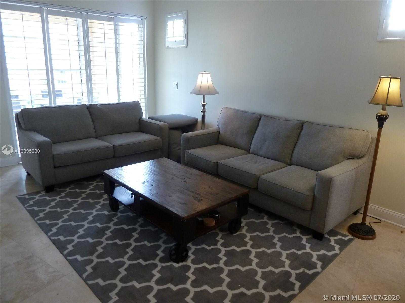 Small Image of 151 MICHIGAN AVE #542, Miami Beach Number 18