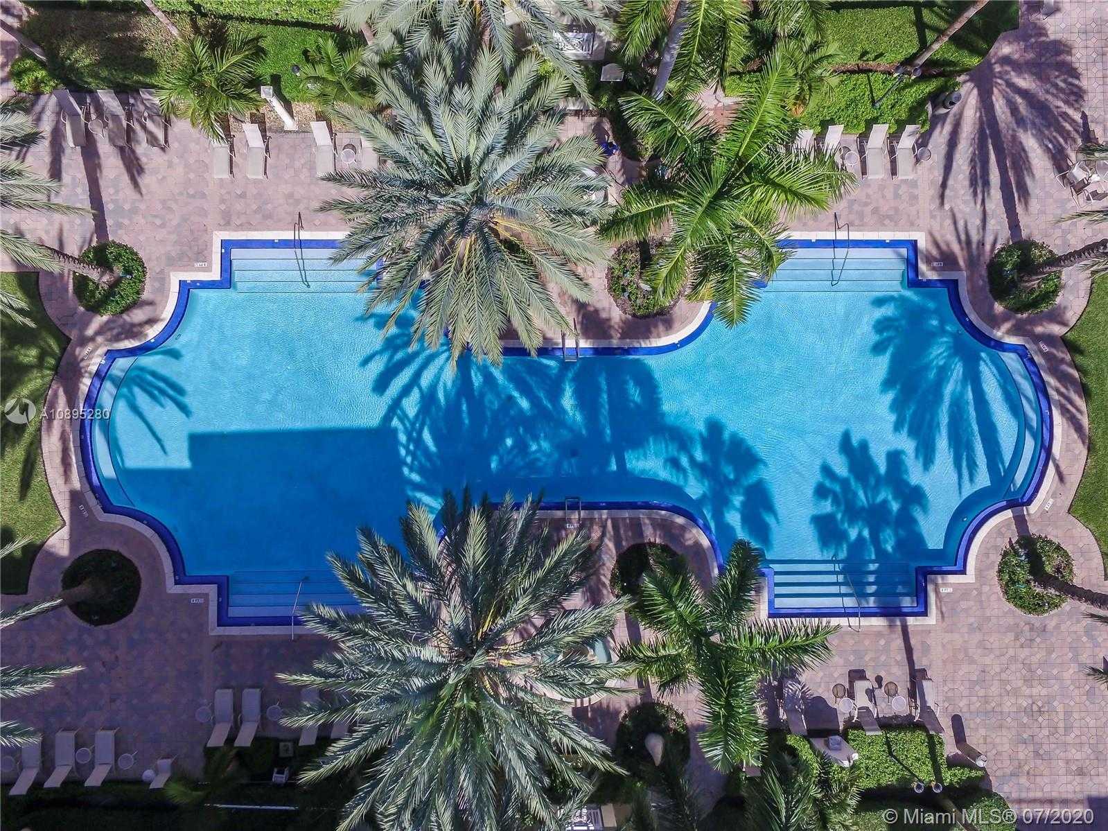 Small Image of 151 MICHIGAN AVE #542, Miami Beach Number 2