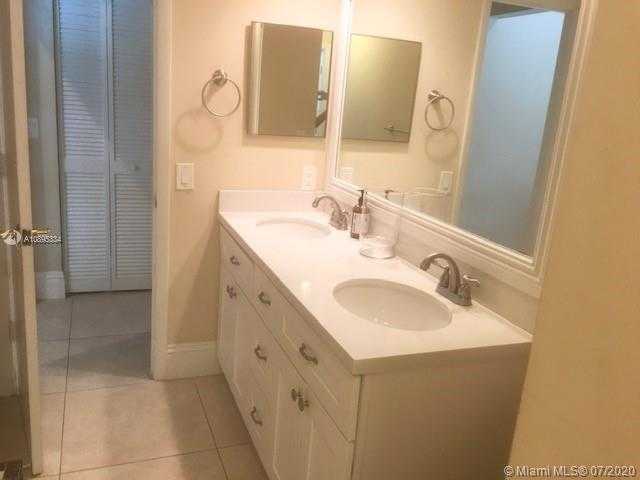 Small Image of 8872 NORTH WEST 56TH ST, Coral Springs Number 4