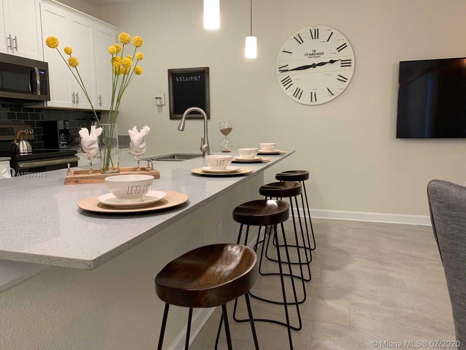 Small Image of 424 OCEAN COURSE AVE #424, Other City - In The State Of Florida Number 14