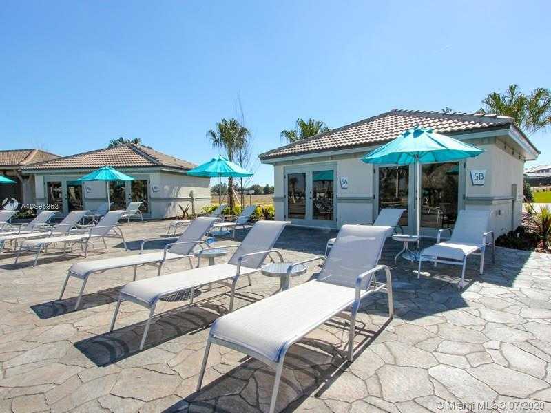 Small Image of 424 OCEAN COURSE AVE #424, Other City - In The State Of Florida Number 23