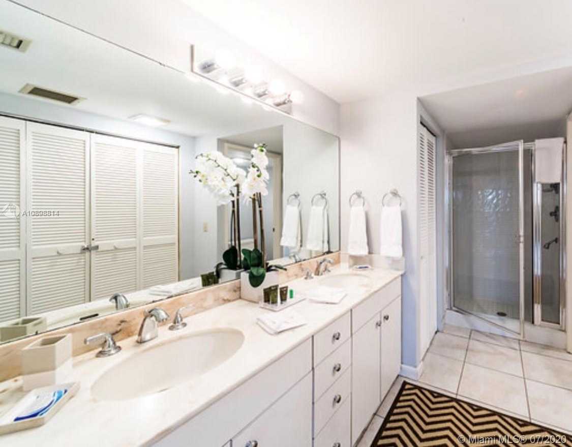 Small Image of 101 CRANDON BLVD #170, Key Biscayne Number 5