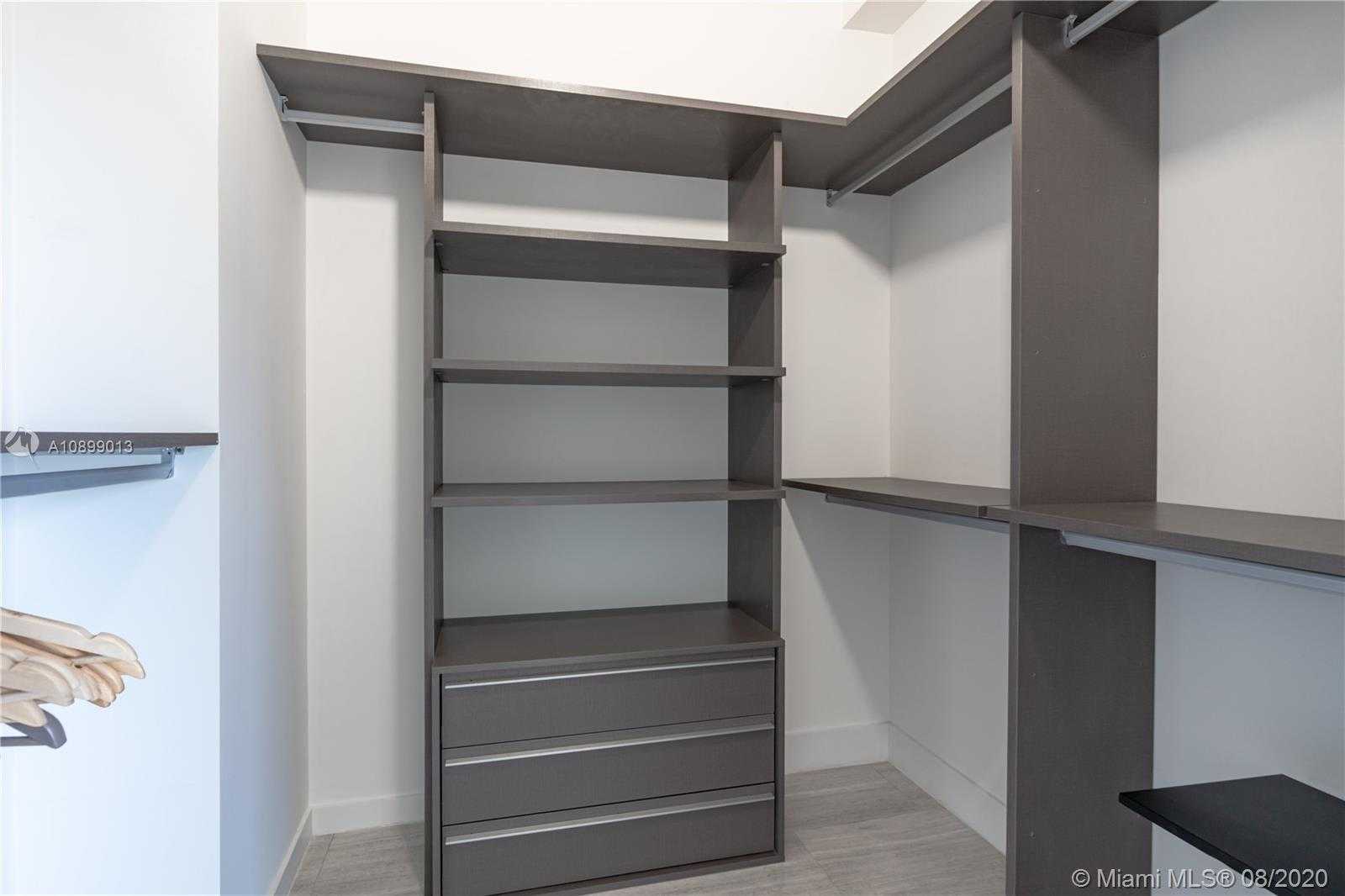 Small Image of 1451 BRICKELL AVE #2701, Miami Number 19